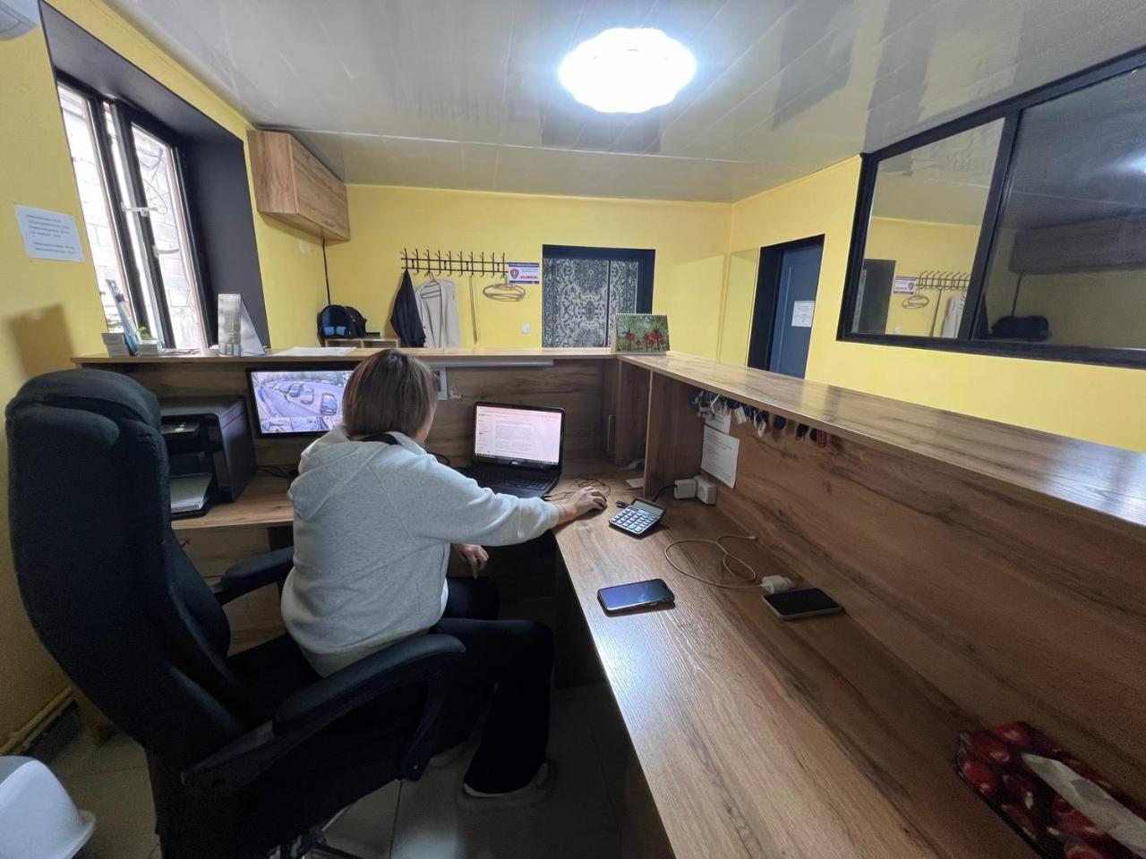 Место Встречи "Guest House Meeting Place" Bishkek Luaran gambar